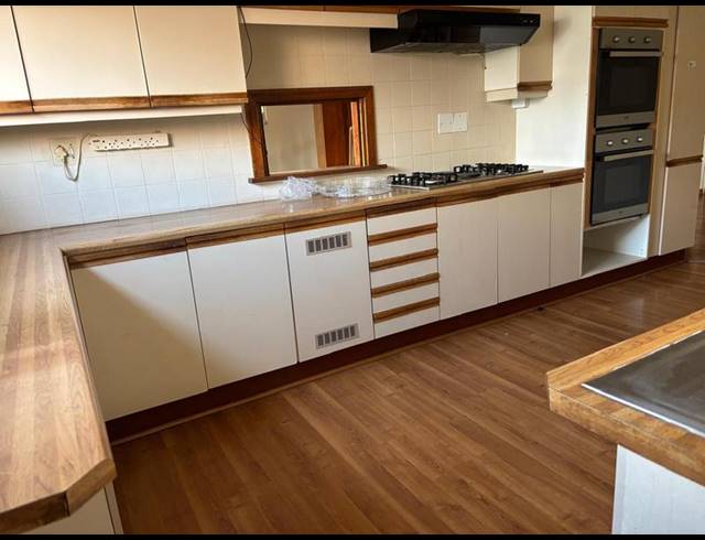 4 BEDROOM HOUSE FOR SALE IN DAWNVIEW
